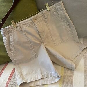GAP Women's Beige Bermuda Shorts